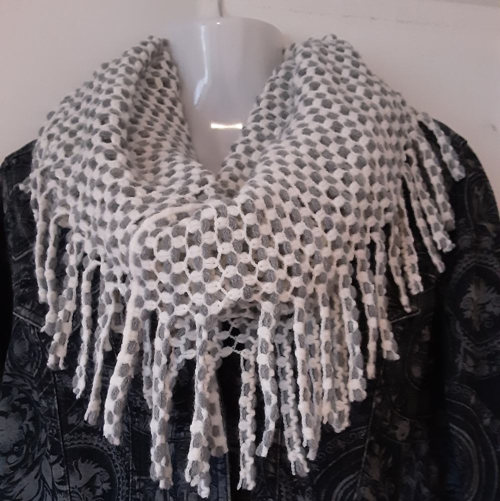 FEMME White & Gray Infinity Scarf with Fringe NWT